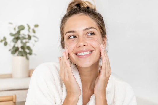 Gesichtspeeling oder Enzympeeling - was passt?